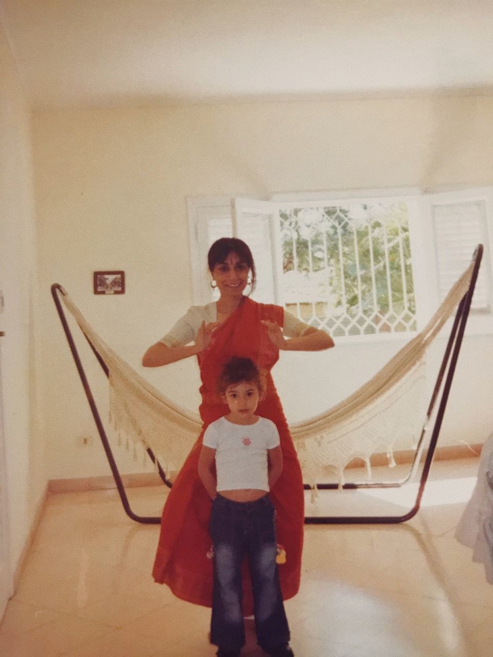 Foto minha pequena com a tia